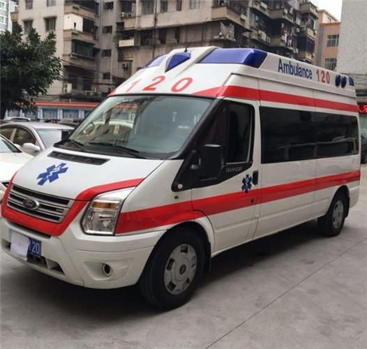 王益信赖我们的救护车出租，让转院不再艰难
